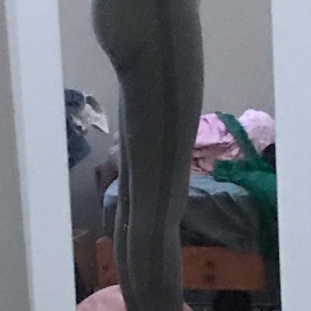 Grey leggings, workout wear